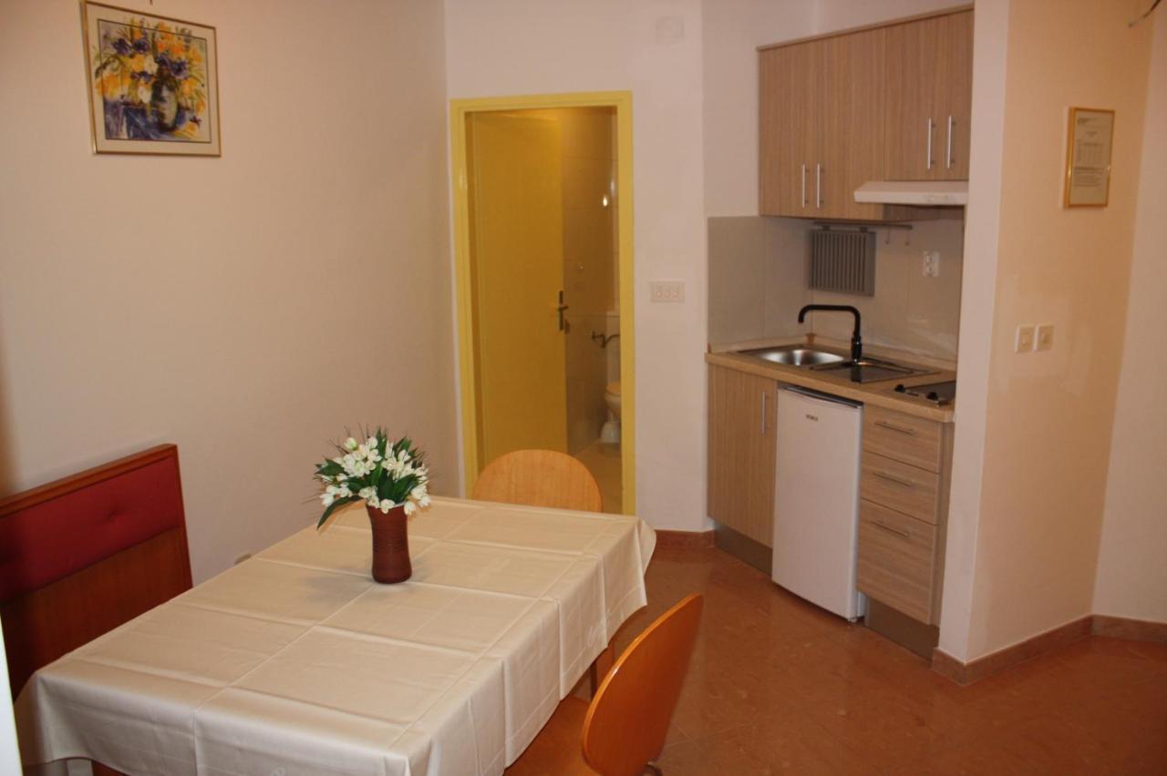 Apartments Tomato Novigrad Istria Extérieur photo